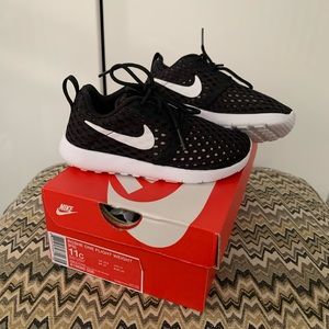 Nike Roshe One Kids Shoes